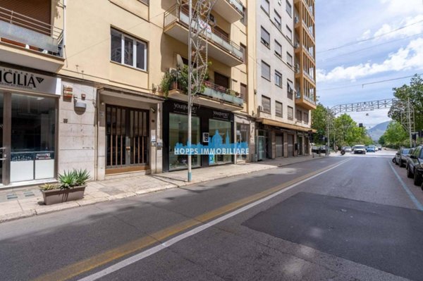 appartamento in vendita a Palermo in zona Libertà