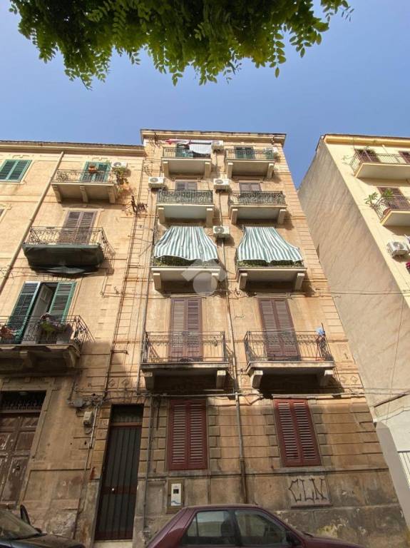 appartamento in vendita a Palermo in zona Oreto