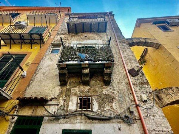 appartamento in vendita a Palermo in zona Centro storico