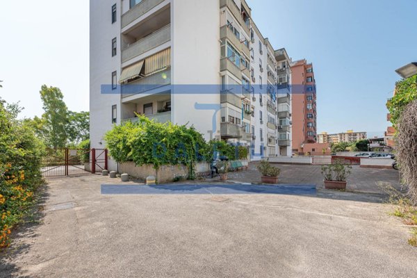 appartamento in vendita a Palermo in zona Uditore