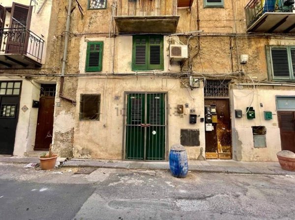 appartamento in vendita a Palermo in zona Centro storico