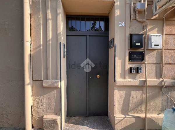 appartamento in vendita a Palermo in zona Zisa