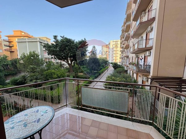 appartamento in vendita a Palermo in zona San Lorenzo