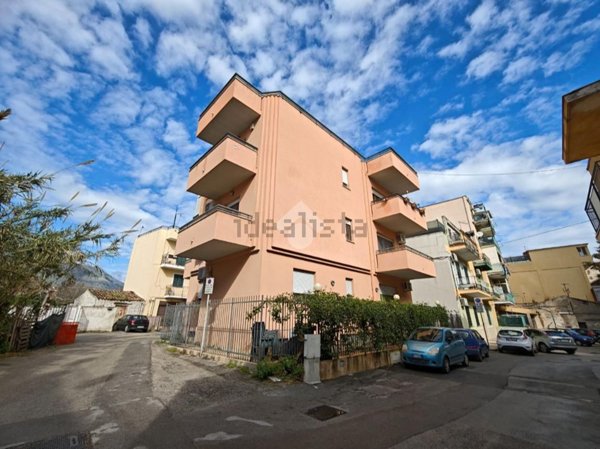 appartamento in vendita a Palermo in zona Altarello