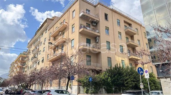 appartamento in vendita a Palermo in zona Libertà