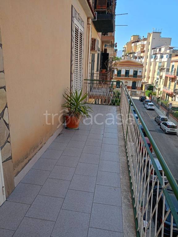 appartamento in vendita a Palermo in zona San Lorenzo