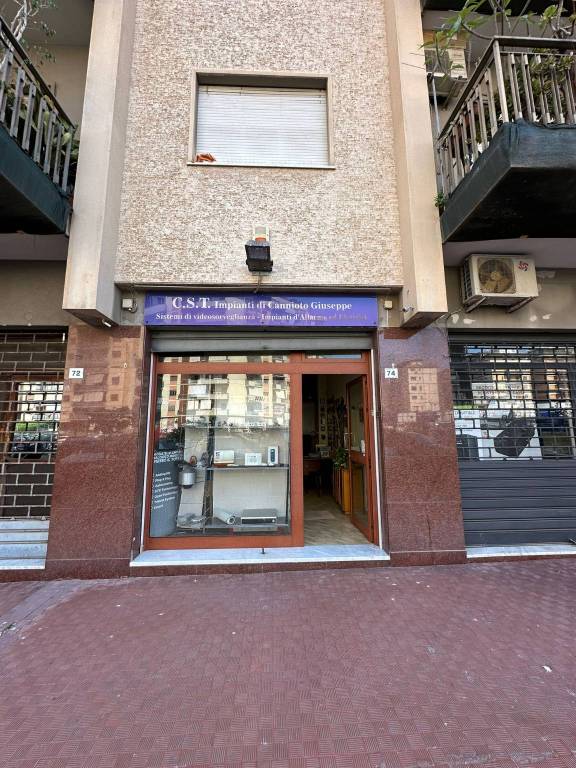 negozio in vendita a Palermo