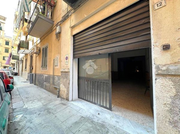 negozio in vendita a Palermo in zona Noce