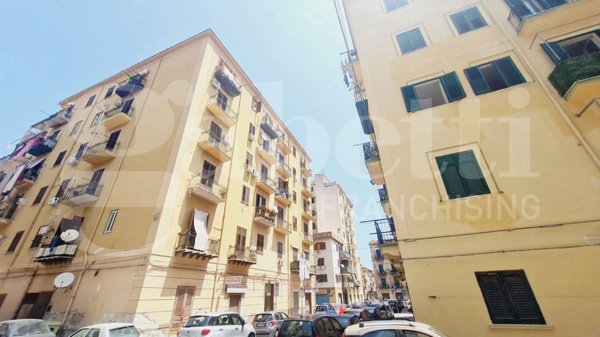 appartamento in vendita a Palermo