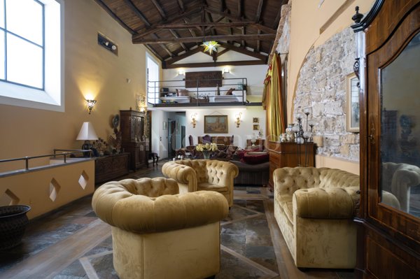 casa indipendente in vendita a Palermo in zona Centro storico