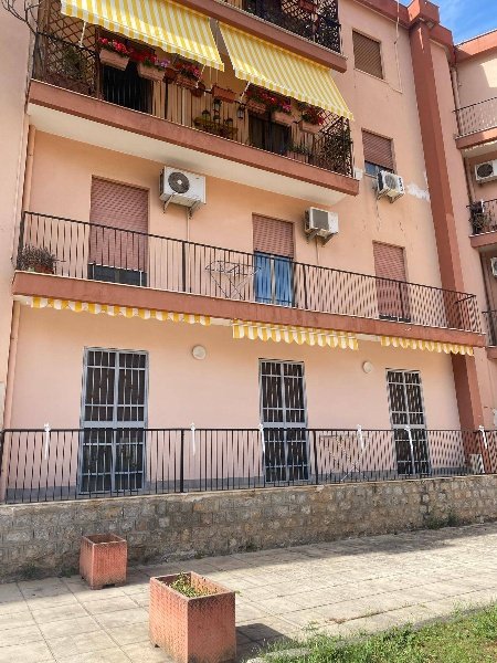 appartamento in vendita a Palermo in zona San Lorenzo