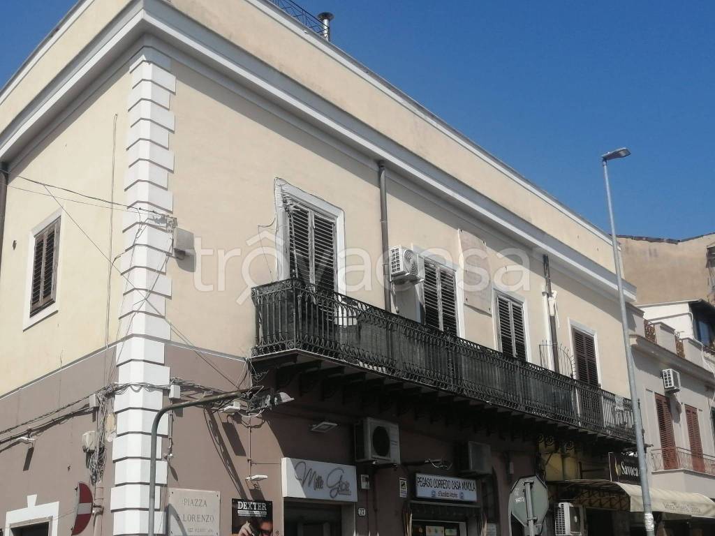 appartamento in vendita a Palermo in zona San Lorenzo