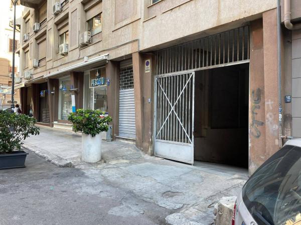 negozio in vendita a Palermo in zona Politeama