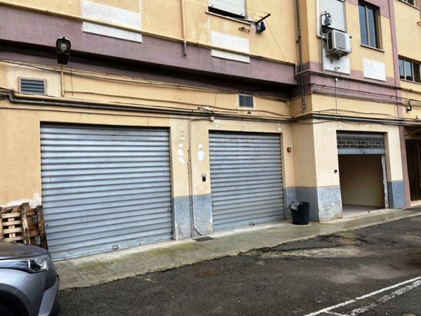 negozio in vendita a Palermo in zona Resuttana