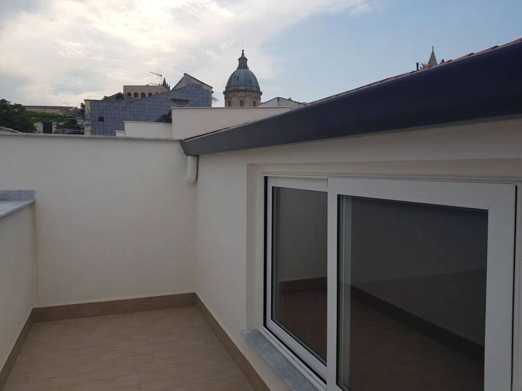 appartamento in vendita a Palermo in zona Centro storico