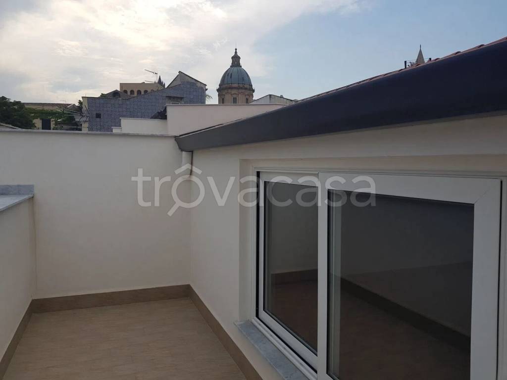 appartamento in vendita a Palermo in zona Centro storico