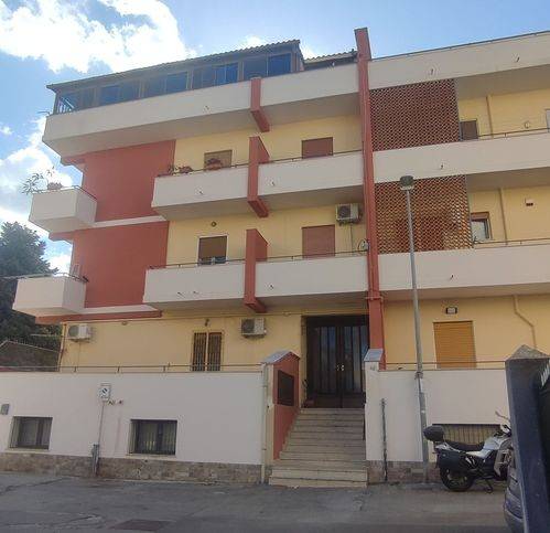 appartamento in vendita a Palermo in zona Uditore