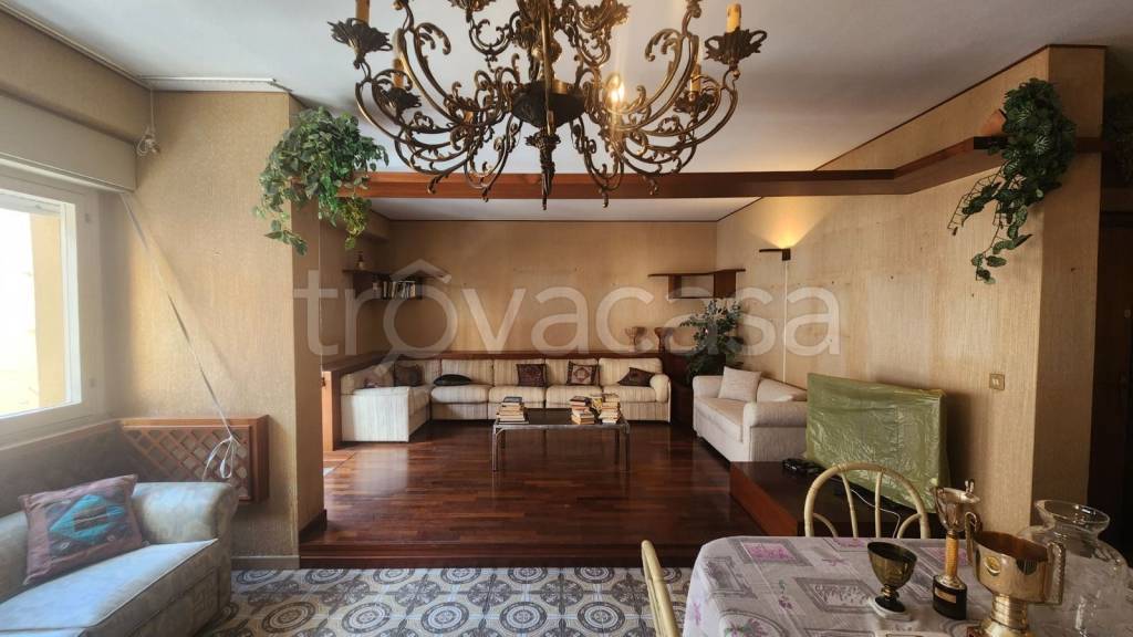 appartamento in vendita a Palermo in zona Libertà