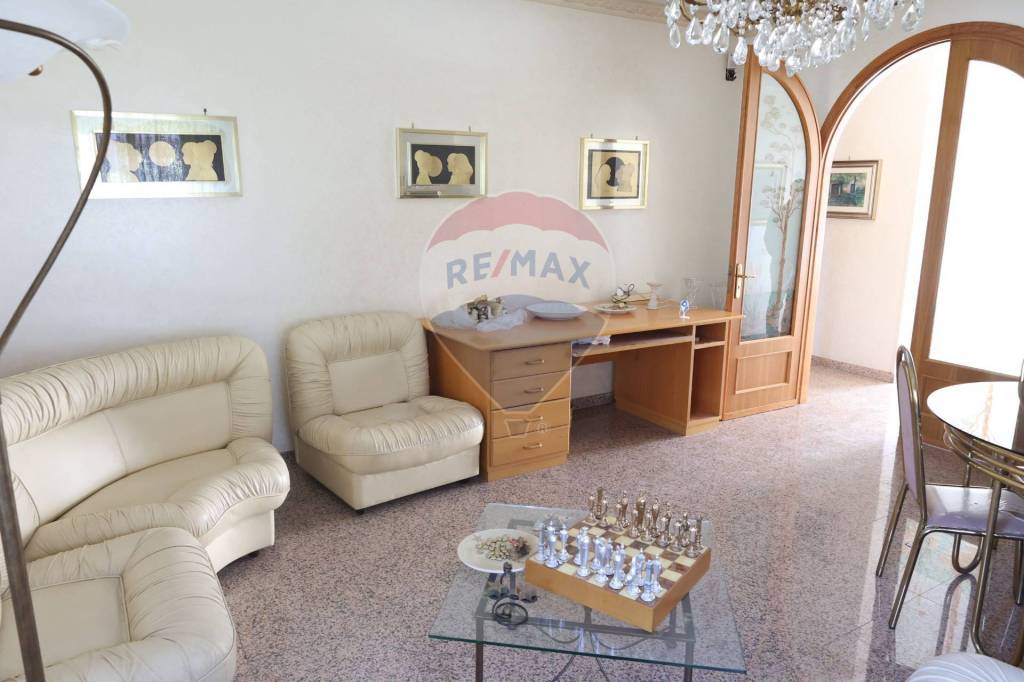 appartamento in vendita a Palermo in zona Chiavelli