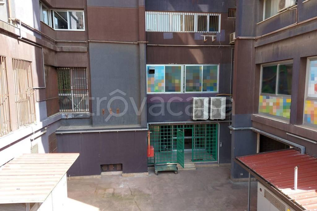 negozio in vendita a Palermo in zona Resuttana
