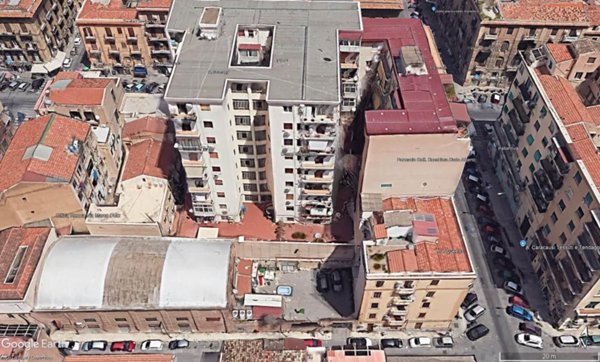 appartamento in vendita a Palermo in zona Zisa