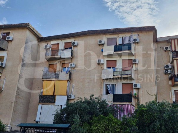 appartamento in vendita a Palermo in zona Villagrazia/Falsomiele