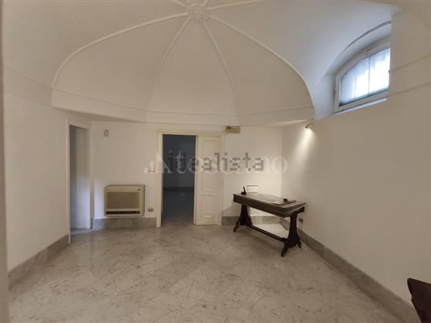 appartamento in vendita a Palermo in zona Politeama