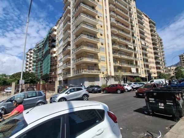 appartamento in vendita a Palermo