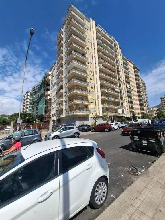 appartamento in vendita a Palermo in zona Montepellegrino
