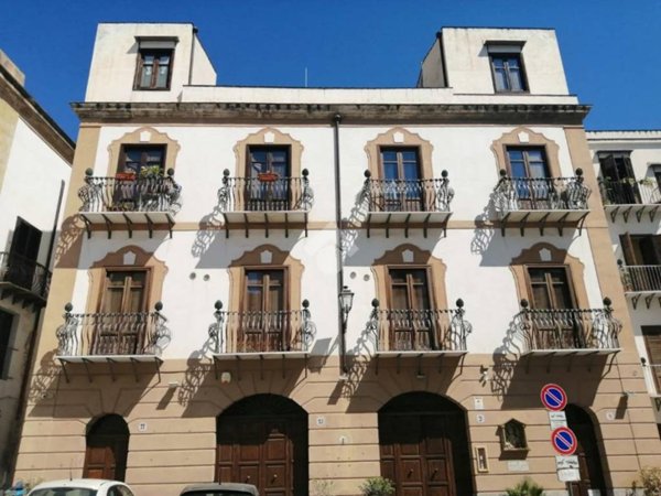 appartamento in vendita a Palermo in zona Centro storico