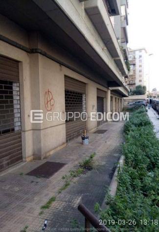 negozio in vendita a Palermo