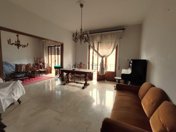appartamento in vendita a Palermo in zona San Lorenzo