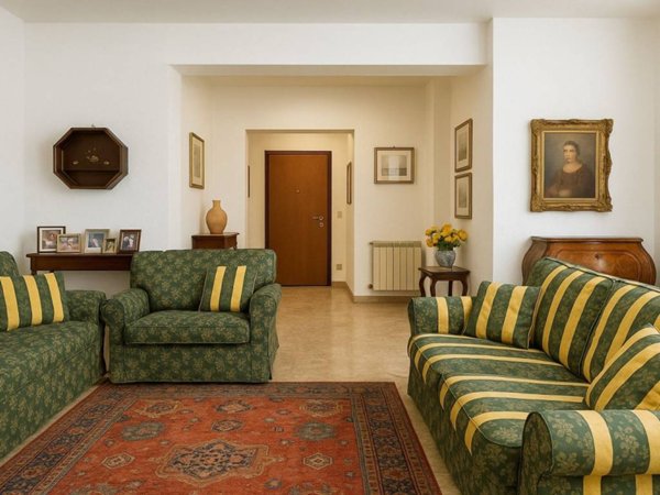 appartamento in vendita a Palermo in zona Malaspina/Palagonia