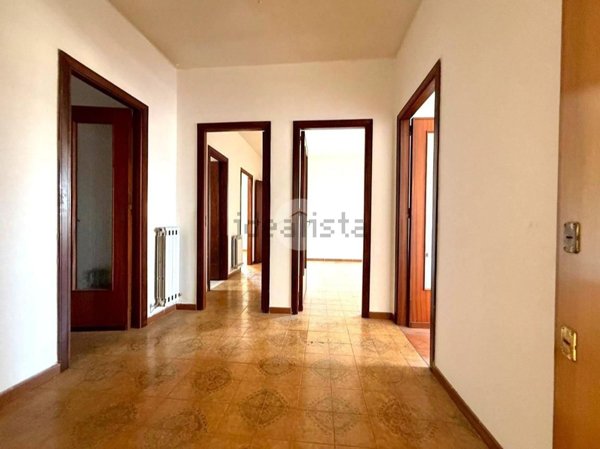 appartamento in vendita a Palermo in zona Malaspina/Palagonia