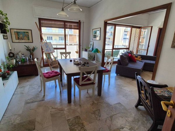 appartamento in vendita a Palermo in zona Malaspina/Palagonia