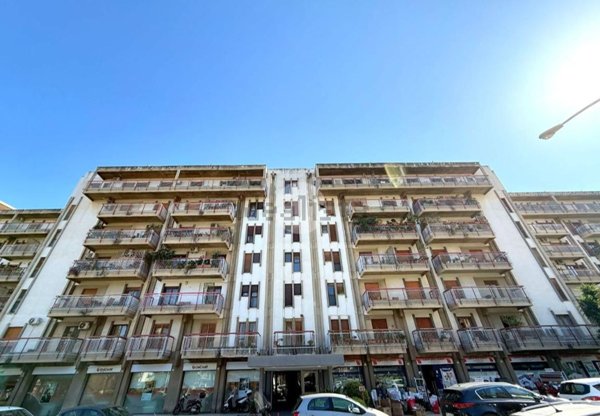 appartamento in vendita a Palermo in zona Malaspina/Palagonia