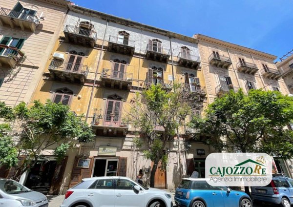 appartamento in vendita a Palermo in zona Libertà