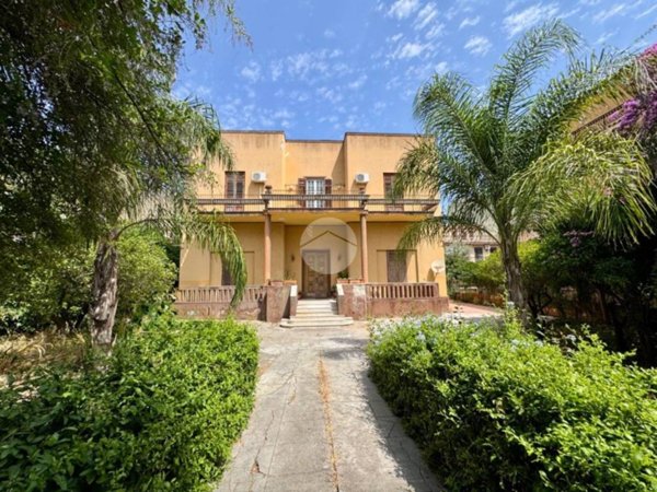 casa indipendente in vendita a Palermo in zona Calatafimi / Cuba
