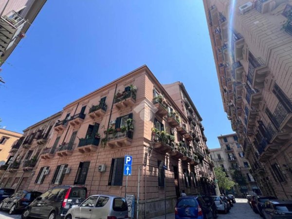 appartamento in vendita a Palermo in zona Centro storico