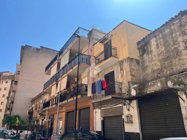 appartamento in vendita a Palermo in zona Acqua dei Corsari