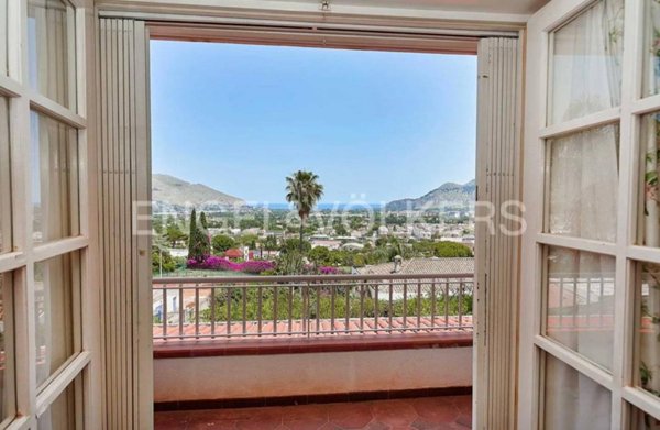 casa indipendente in vendita a Palermo in zona Sferracavallo