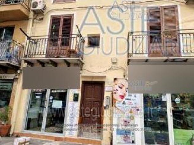 locale commerciale in vendita a Palermo in zona Malaspina/Palagonia