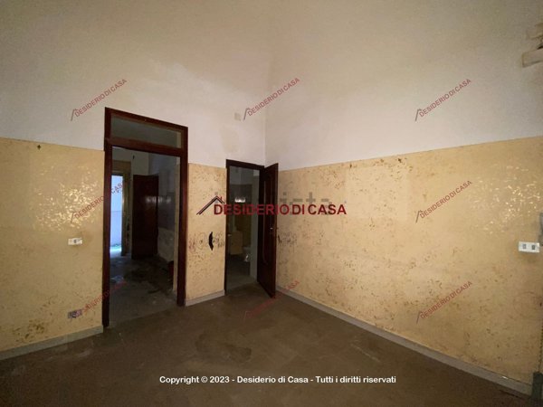 appartamento in vendita a Palermo in zona Montegrappa / Santa Rosalia