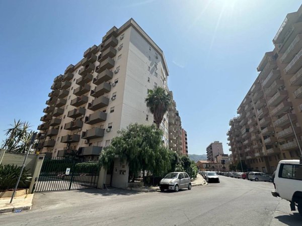 appartamento in vendita a Palermo in zona Uditore