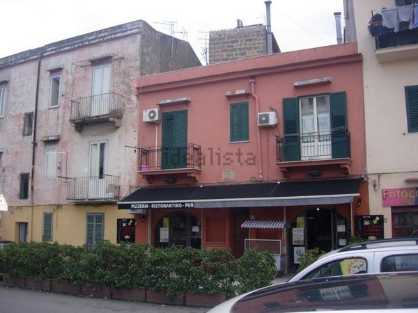 appartamento in vendita a Palermo in zona Montegrappa / Santa Rosalia