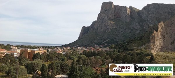 appartamento in vendita a Palermo in zona Sferracavallo
