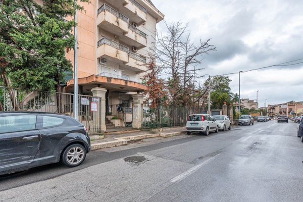 appartamento in vendita a Palermo in zona Tommaso Natale