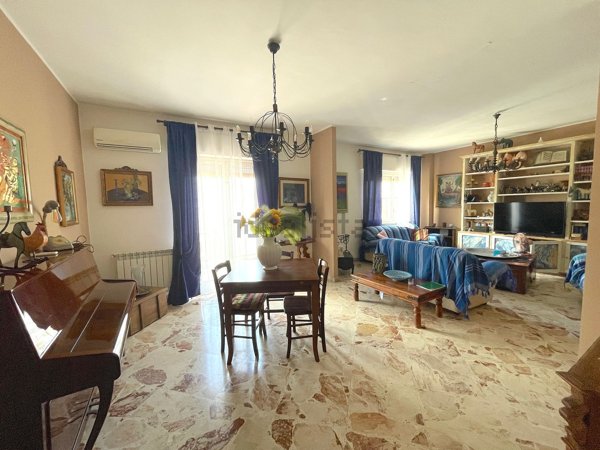 appartamento in vendita a Palermo
