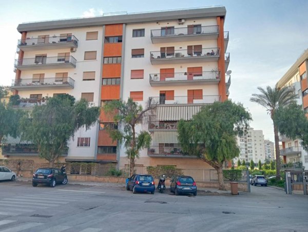 appartamento in vendita a Palermo in zona Resuttana