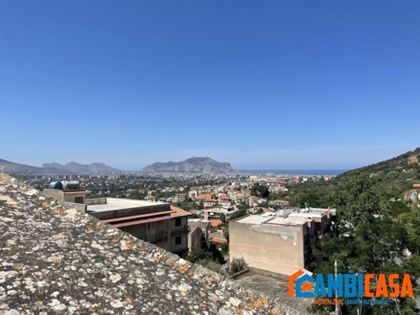 appartamento in vendita a Palermo in zona Villagrazia/Falsomiele
